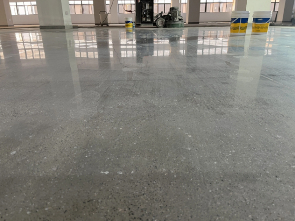 混凝土固化剂的施工工艺